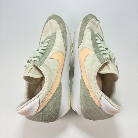 Nike Daybreak Barely Green Retro Running Shoes Lace Up CK2351-107 Women’s Sz 8.5 - Picture 7 of 10